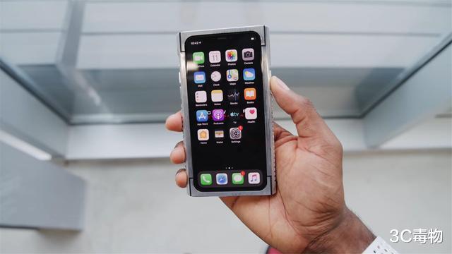 『iphone11』价值5万的iPhone11Pro开箱,钛合金机身外形像特斯拉皮卡
