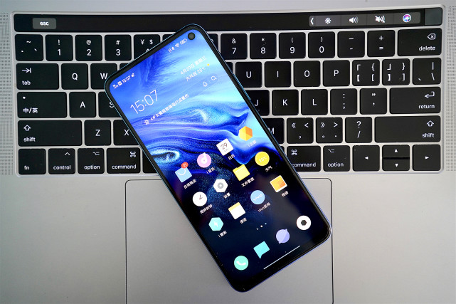 iqoo neo3|高配跌至标准价，iQOO Neo3还有“戏”吗？