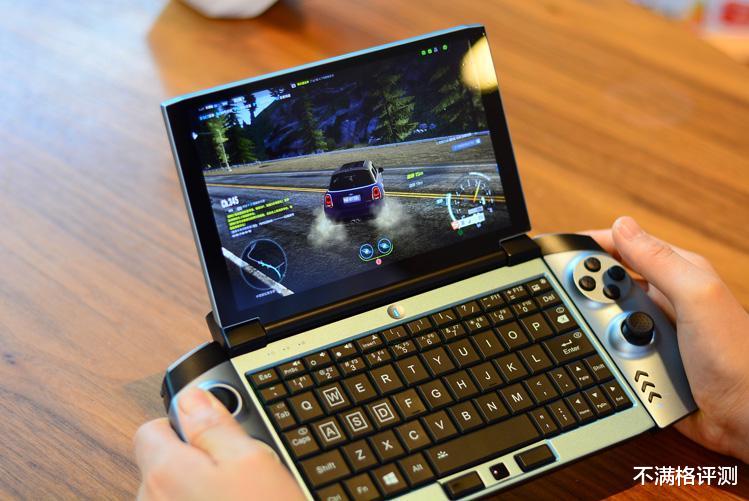 游戏本|国产迷你游戏本壹号本评测：虽不完美，但值得评分90+