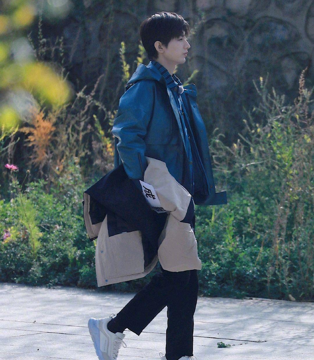 成毅|成毅录制《奔跑吧》被嫌弃，只能说网友要求太高