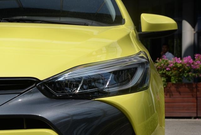 大众Polo■预算10万，朋友推荐买大众Polo，我却执意选了它，老师傅：你懂车