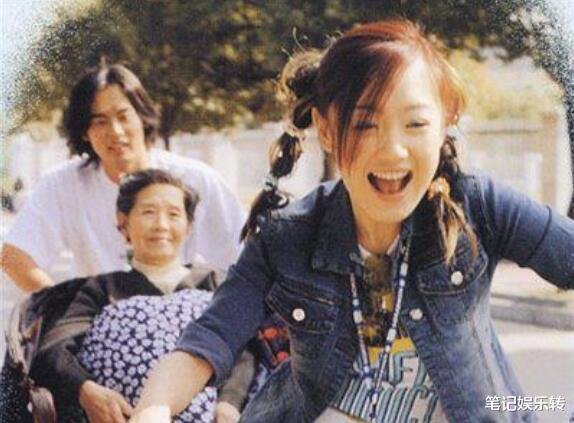 【粉红女郎】《粉红女郎》演员现状:万人迷成教授,哈妹皈依佛门,色房东却成影帝