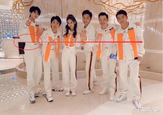 「朱军」Baby不愧是时尚女王,将淘宝货穿出大牌范儿,白嫩甜软少女感十足