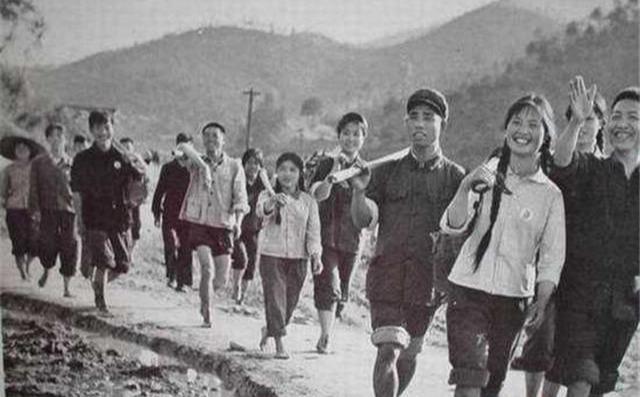 袁世凯|温铁军：为什么当年中国一定要上山下乡