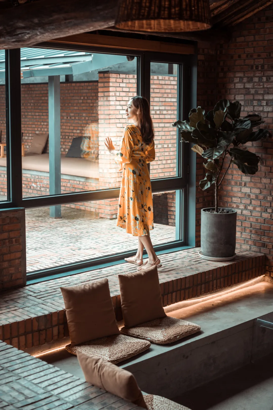 莫兰迪|亢院 | 一方小院,两颗核桃树,在学霸设计师的院子里,来一场亢奋的狂欢