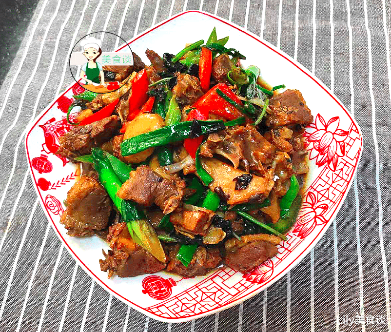 「食材」春天，吃牛肉不如吃它，比牛肉便宜，比猪肉补，焖一焖香到流口水