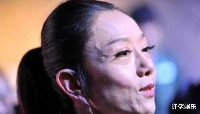 鹿晗|素颜中的明星们,鹿晗现原形,赵雅芝很老态,谢娜最为无语!