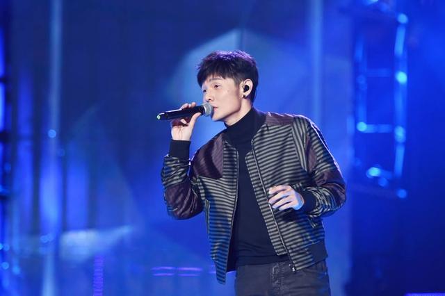 华语乐坛▲华语乐坛新生代三巨头，未来的华语音乐大旗就靠他们扛起来了