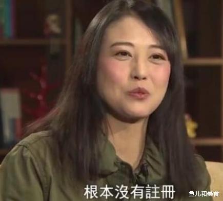 |周海媚住上亿别墅,菜地10万一平米,宠物狗有独立卧室和专用浴缸