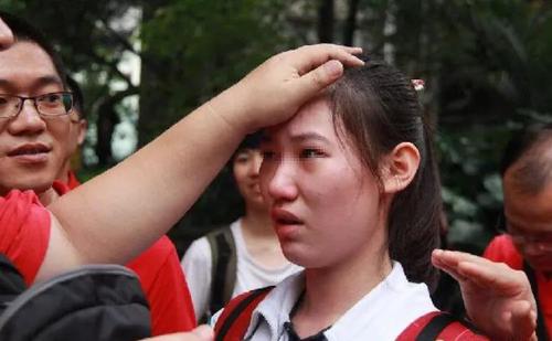 中考@今年1071万人参加高考，多少人可以考上985和211，看完后扎心了