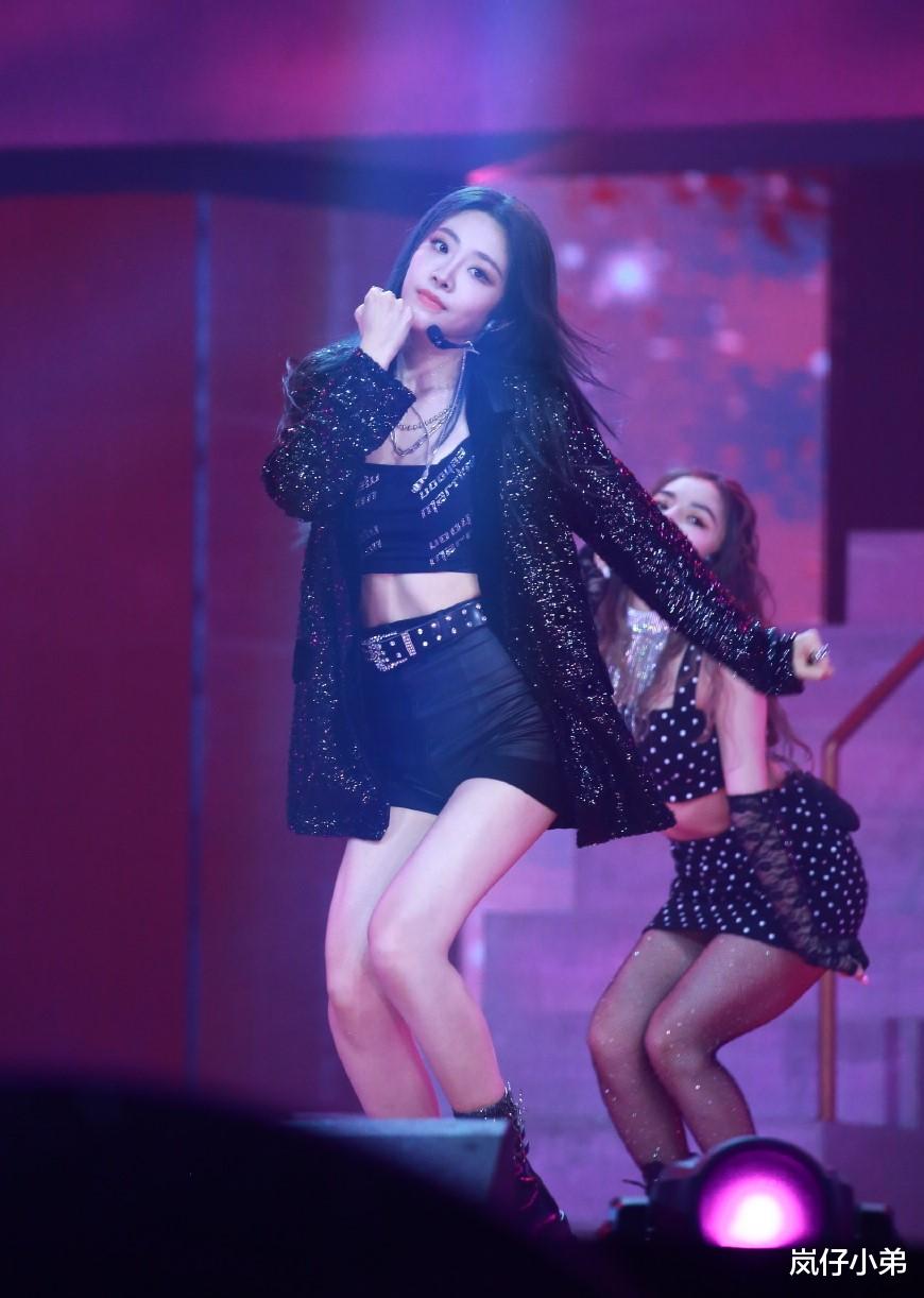 火箭少女101|火箭少女101与THE9实力大对比，前者有一个优势是THE9的致命缺点！