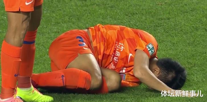 山东鲁能|输球又输人！鲁能2-1深足，徐江曝内情，郜林引热议，谁注意李霄鹏举动