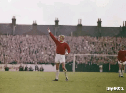 曼联|曼联转会消息滚动：罗梅罗与索帅决裂申请转会，巴萨超市开张红魔豪购