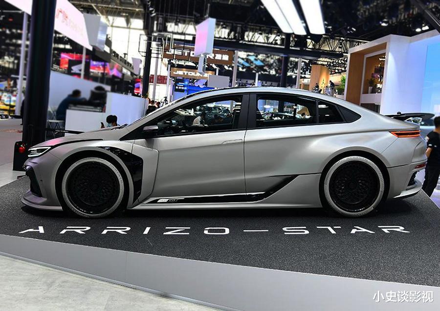 奇瑞|奇瑞全新车型首次亮相！外观炫酷，自带运动套件！十万以内能卖疯