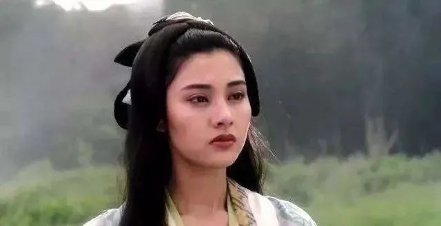 韦小宝|新版《鹿鼎记》刚开播，口碑跳崖式扑街，但剧中的老婆们真是幕了