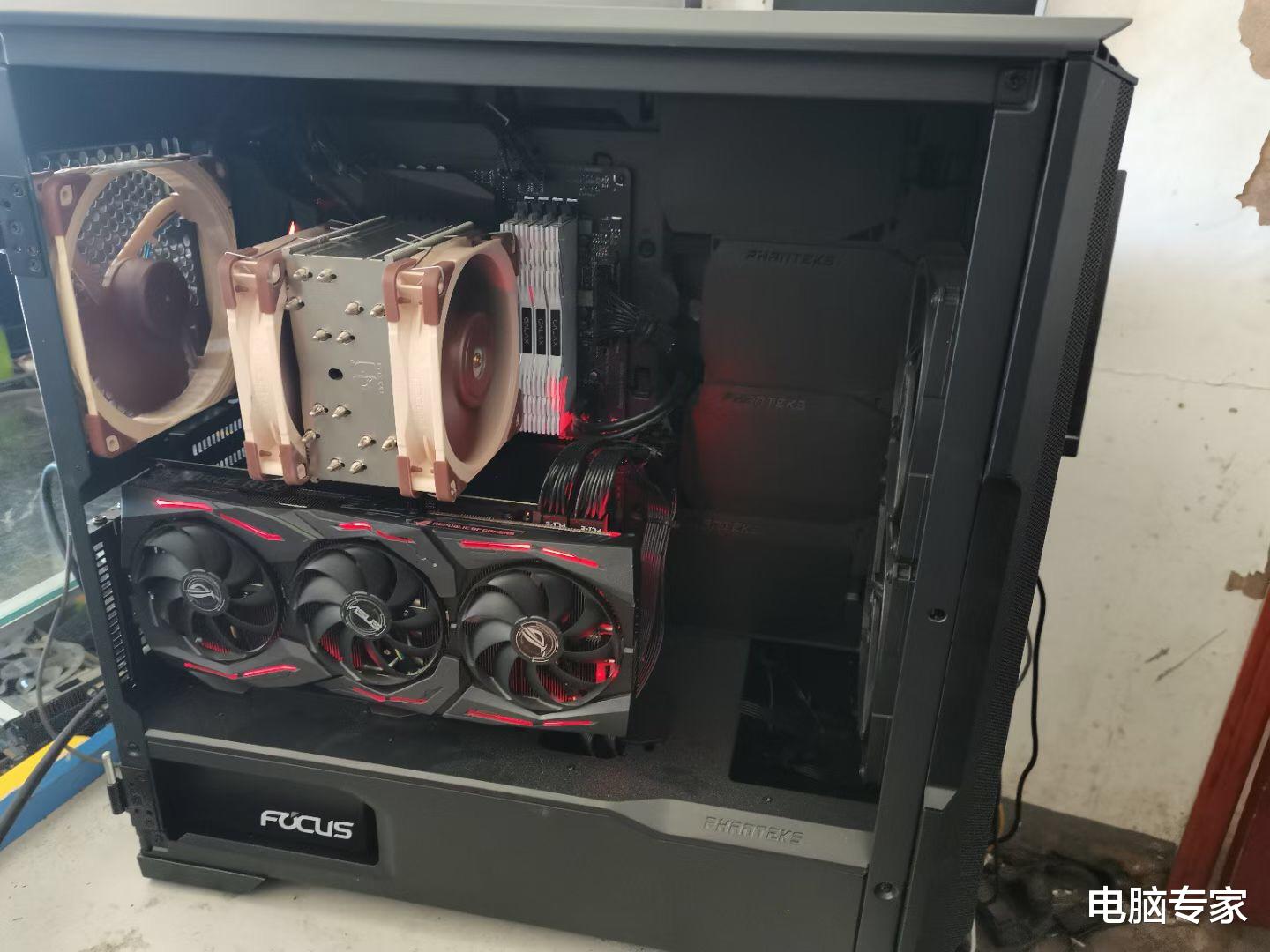 显卡|这个硬件装在电脑上真是“锦上添花”，电脑主人的梦该醒了！