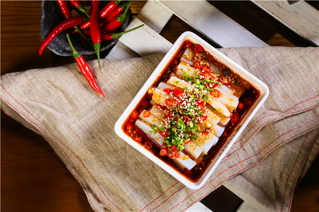 #四川省#中华传统10大名小吃，你尝试过哪些？小厨在线带吃货逛美食城！