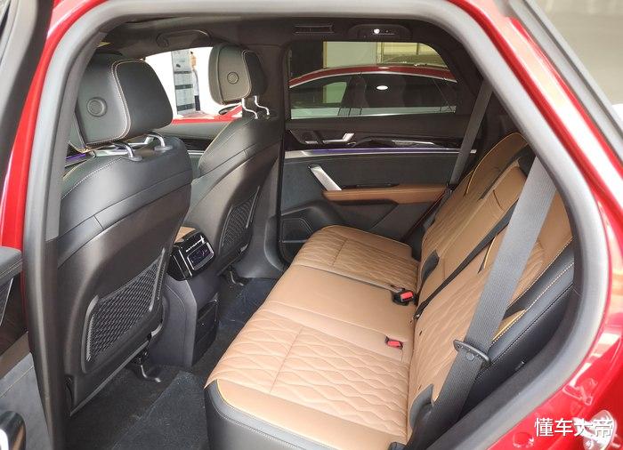 新车|知错就改!2021款比亚迪唐内饰全面进化,豪华品牌也不过如此