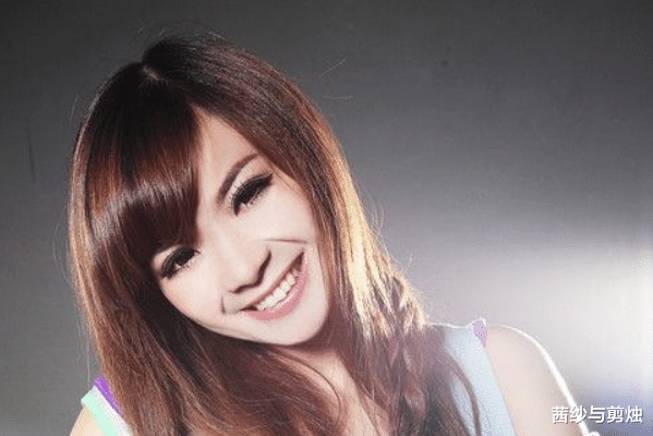 数字专辑|即会唱歌又会演戏的谢容儿，还发行了五张个人专辑，也很漂亮