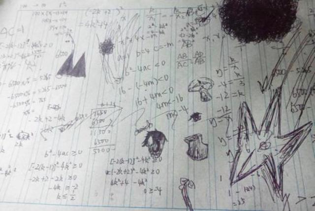 学霸|“学霸草稿纸”走红朋友圈,孩子自不自律,看草稿纸就知道了