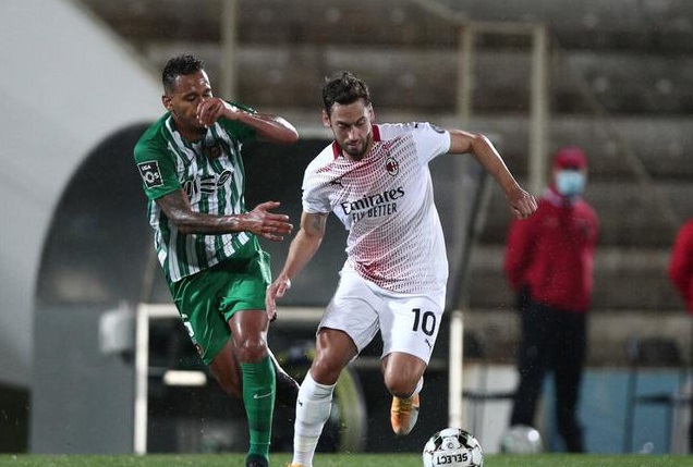 欧联杯|祖上再阔也有败光的时候，看看米兰哥是如何沦为欧联三档球队的