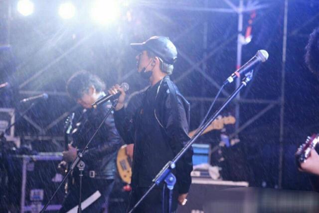 许魏洲▲4年逼退两位顶流,2020又来一次,娱乐圈洗牌往事件