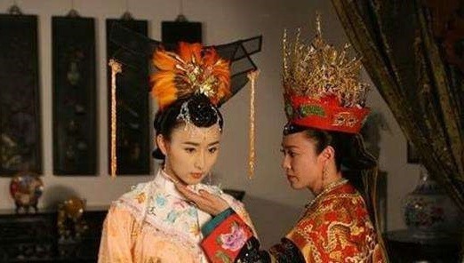 顺治|被称为古代最美皇后，却不到20岁被废，身怀龙种被迫改嫁，幸福一生