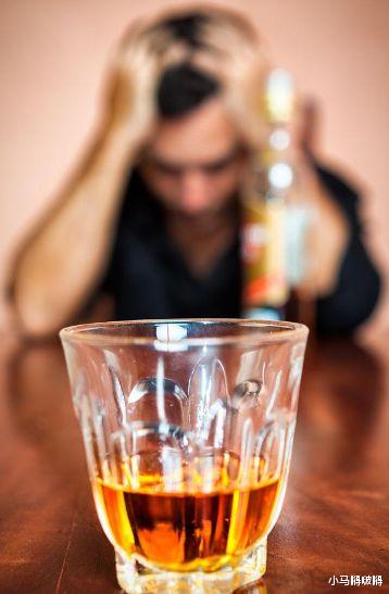 肝脏■48岁女子，查出肝癌，2样东西吃太多，易惹癌上身，再喜欢也要少吃