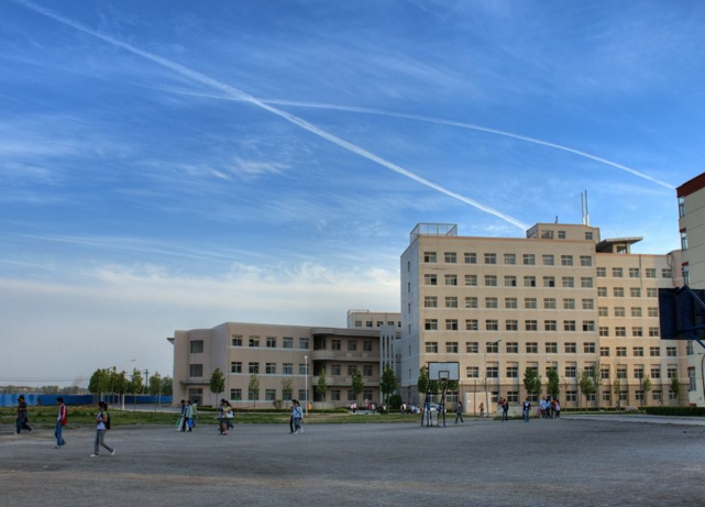 填报志愿|高考成绩在300-400分，如何填报志愿？专家给出4点建议