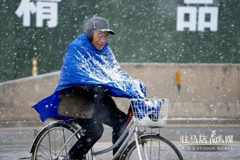 昨天正阳大雪刚拍的照片，太美了！