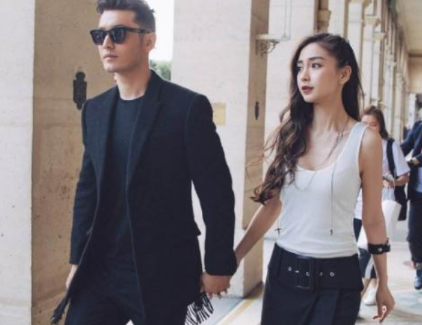 黄晓明|baby惊喜现身《中餐厅4》？看清她的出场方式，黄晓明都被吓了一跳