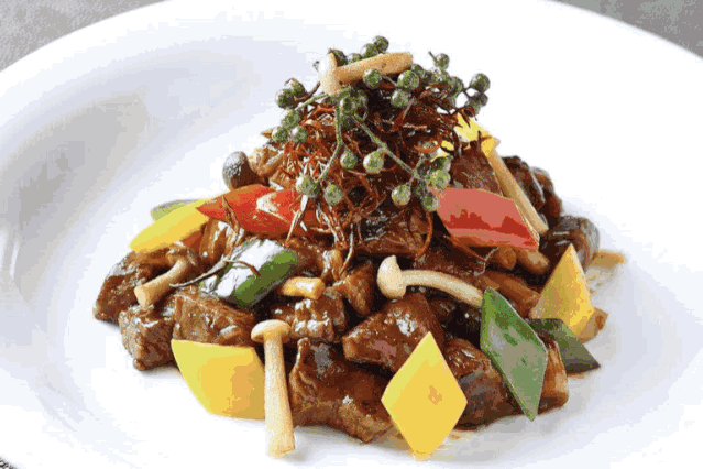 武汉@刚刚，5架包机全部顺利落地武汉！大连医疗队回家喽