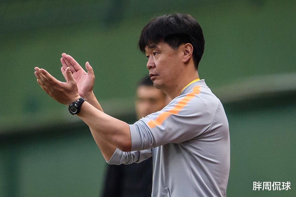 中超@京鲁3名外援携手回归，李霄鹏6外援决战中超，国安5外援+3归化