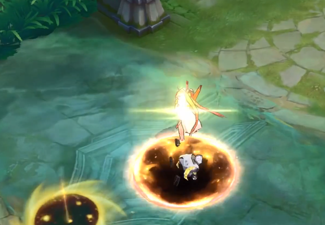 诸葛亮@错过武陵仙君不要紧，诸葛亮的新皮肤即将上线，成最美传说皮肤