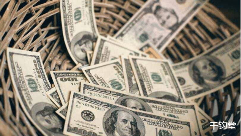 美国国债|中国连续抛出1200亿美债后，特朗普是扛不住了，亮出最后的底牌！