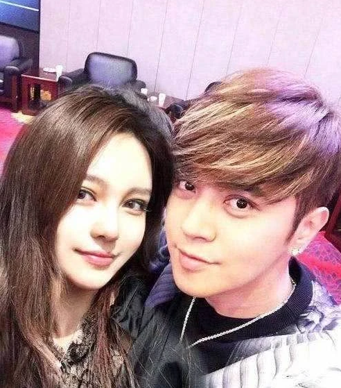 「罗志祥」罗志祥依然担任《这就是街舞3》导师,网友表示看不懂,这是以身犯险