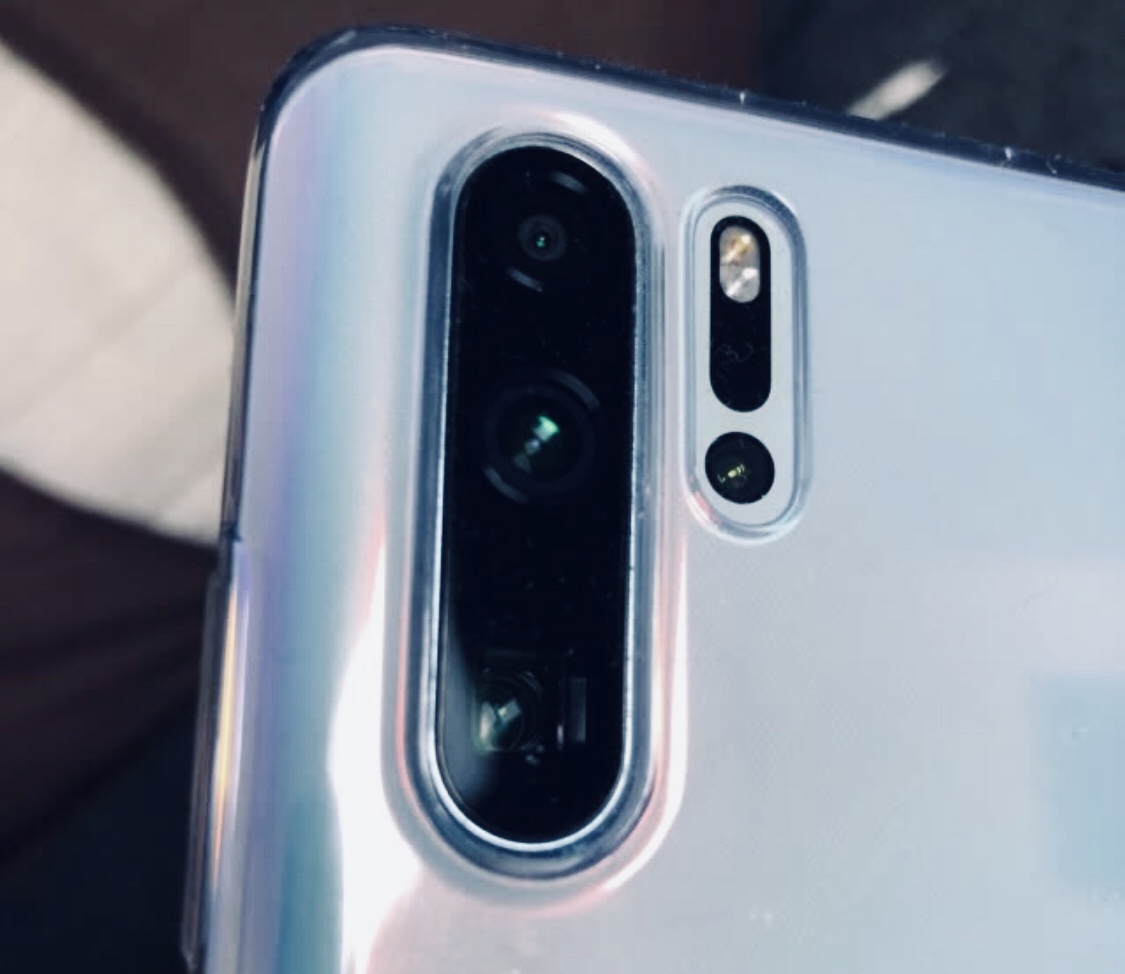 麒麟980|华为“大放血”，真旗舰直降2500，麒麟980加后置四摄