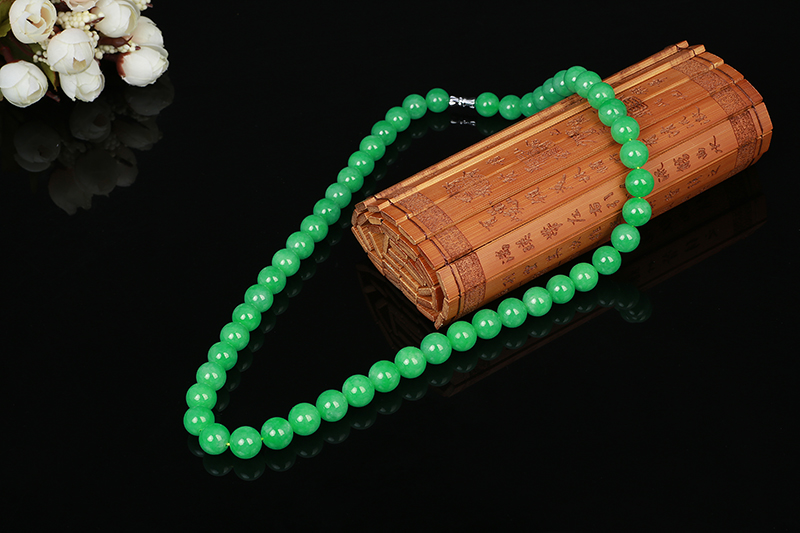 翡翠|翡翠的种类大全(一)-老坑种