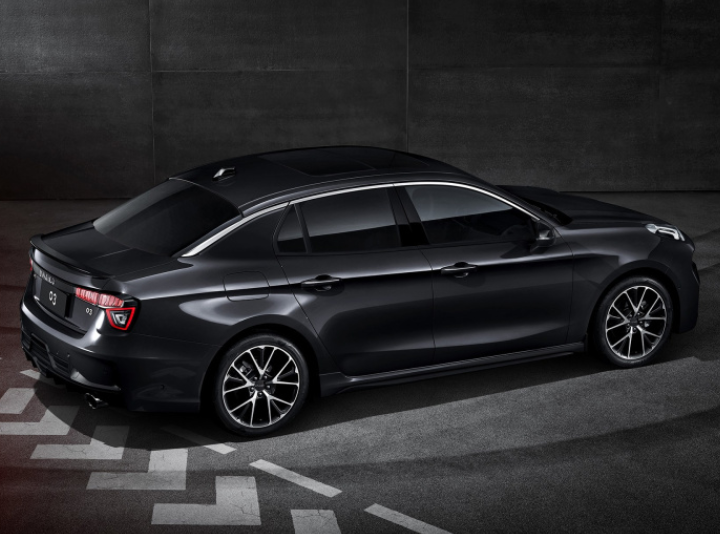 吉利汽车：吉利“世界车”，上市22个月好评不断，油耗1Km/0.5元，提车要等