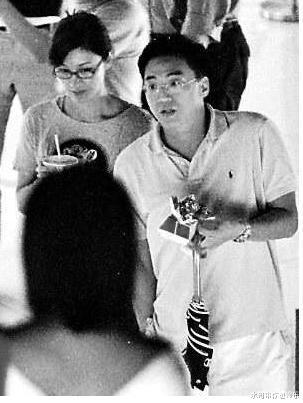 【李嘉欣】逼死李嘉诚发妻, 嫁前赌王女婿却无缘夫家百亿遗产的李嘉欣, 晒1亿游艇强行挽尊?
