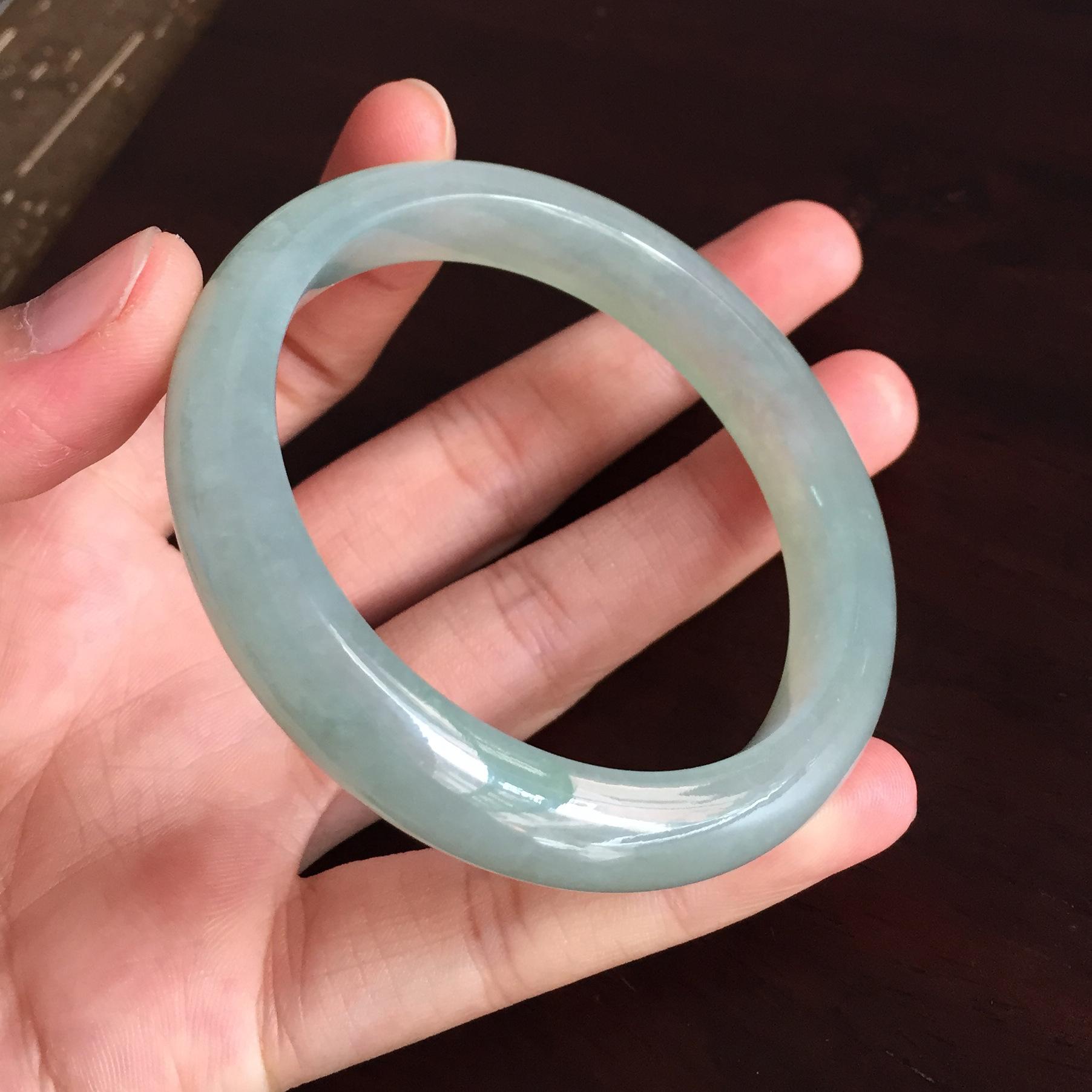 翡翠手镯|选翡翠手镯？这几个要点一定要了解