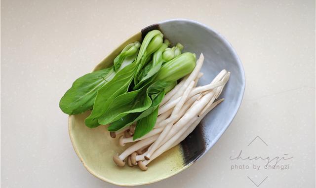 米饭|我的早餐只有1碗粥，却走红朋友圈，网友：剩米饭也能如此惊艳！