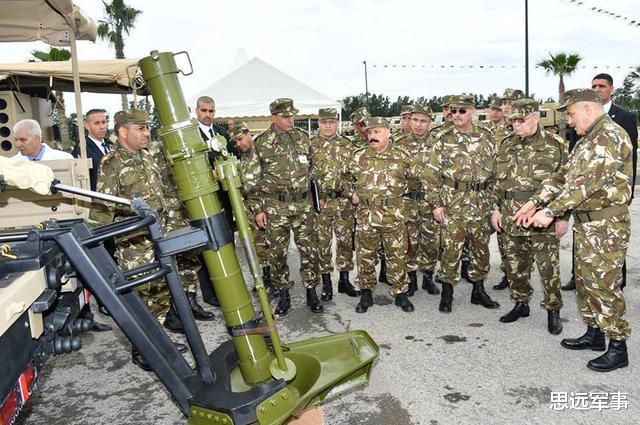 #迫击炮#美迫击炮射程7200米，法国能打13000米，中国有多远？看后放心了