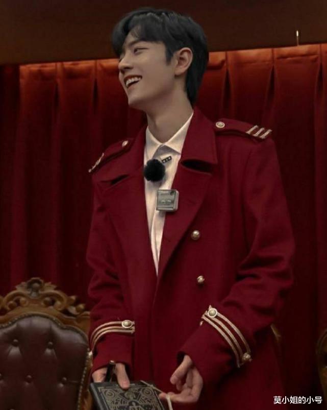 肖战|资源回归?网传肖战搭档胡歌出演抗疫剧,通告单显示他已进组