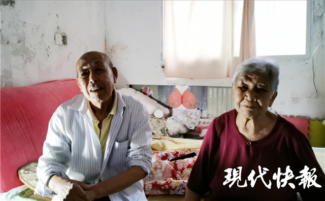 连云港|连云港回迁户15年仍未安家，“被封的门”遭遇打开难