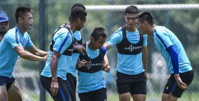 上海申花|申花王牌正式离队！新东家已官宣他加盟，曾多次入选国字号球队