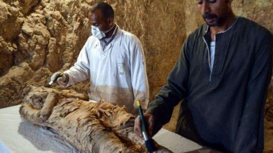 『科学家』木乃伊真的能复活吗？5个瞬间拍到逃出金字塔的木乃伊！