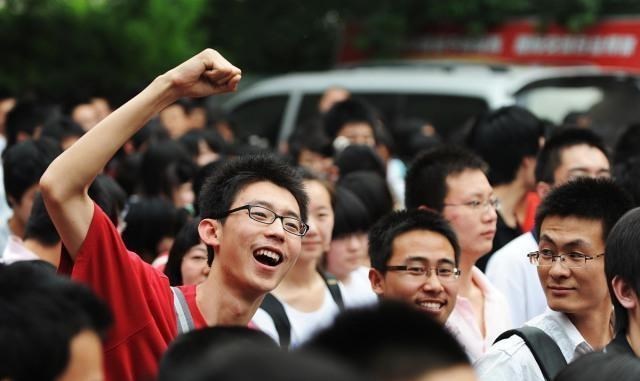 浙江大学|高考672分,浙江考生死活不愿去浙大,父母:等你后悔就晚了!