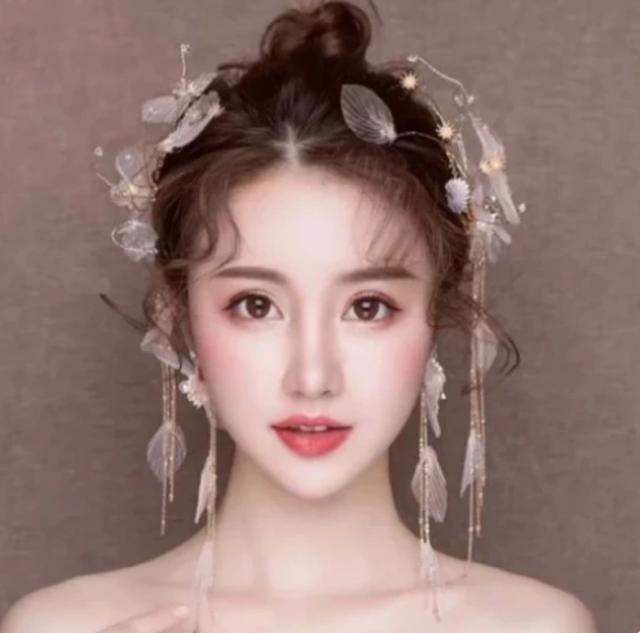 【发型】心理测试:第一眼你更喜欢哪种新娘发型?秒测出你的初吻丢给了谁