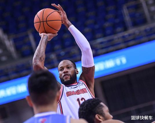 火箭队|专家热议广东19分逆转!美女记者直呼:北京拜拜,广东总冠军